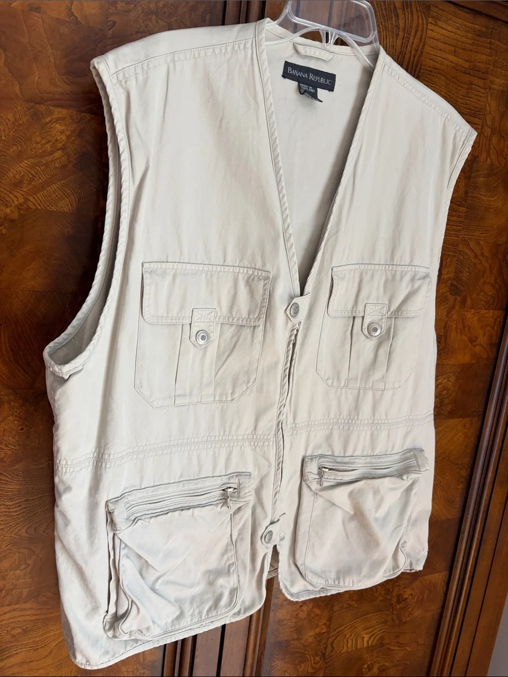 Title: Vintage Banana Republic Safari Travel Photojournalist Vest Size L